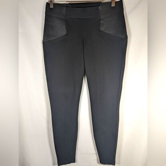 Torrid Deep Black Elastic Side Ponte Luxe Legging Front & Back Hems Hem Size 0R - Picture 4 of 12